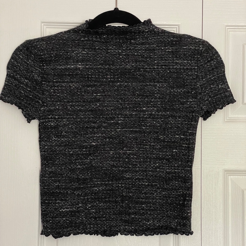 FOREVER21 Small Charcoal Grey Crop Top